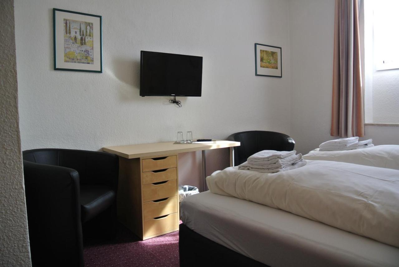 Hotel Am Kamin Duisburg Exterior photo
