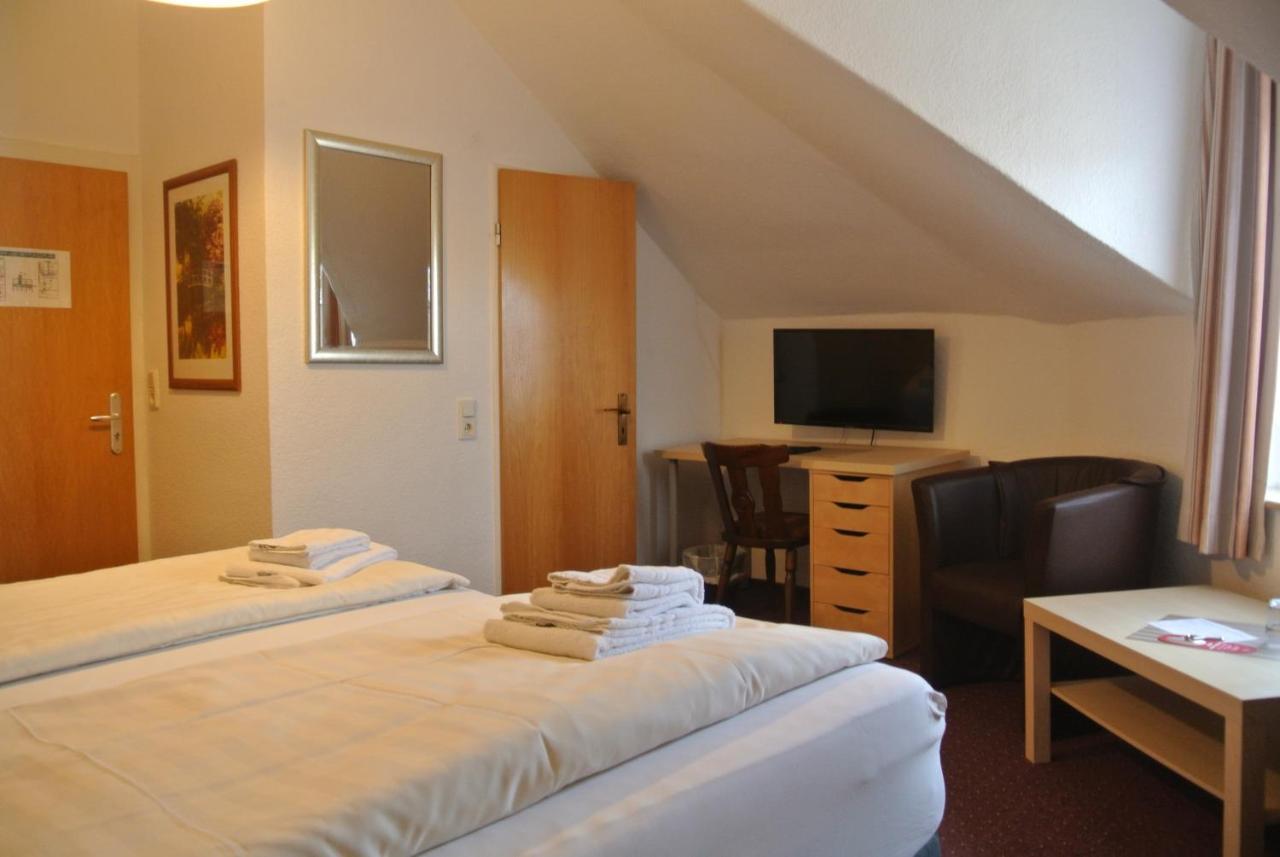 Hotel Am Kamin Duisburg Exterior photo