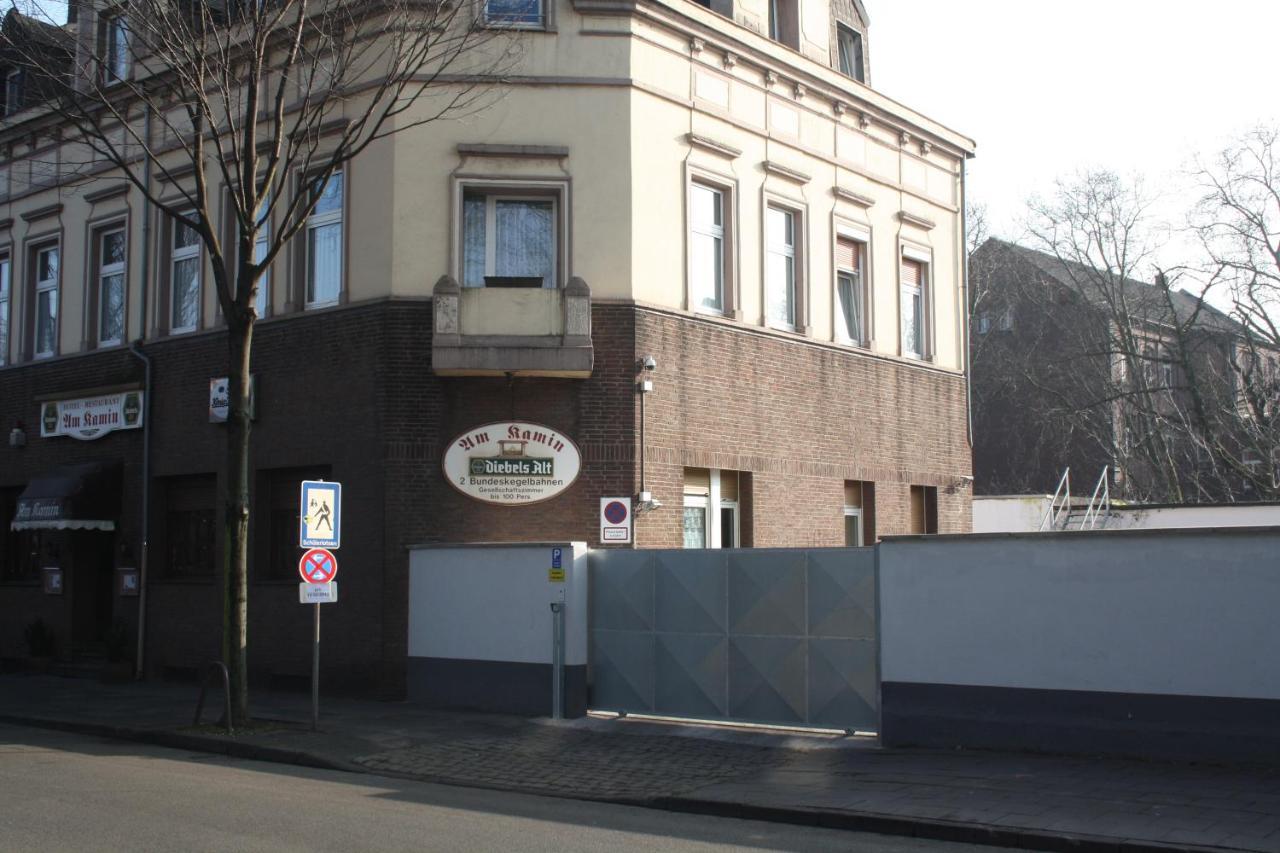 Hotel Am Kamin Duisburg Exterior photo